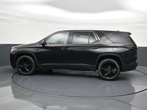 Used 2019 Chevrolet Traverse LS w/ LPO, Blackout Package FWD image 2