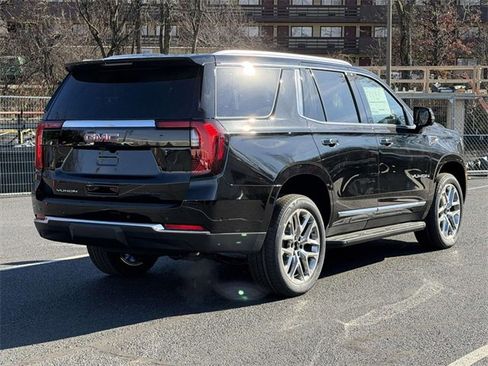 New 2026 GMC Yukon Elevation image 2
