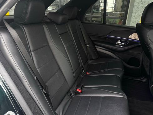 Used 2022 Mercedes-Benz GLE 350 4MATIC w/ Premium Package image 39