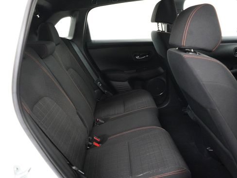 Used 2024 Honda HR-V Sport image 11