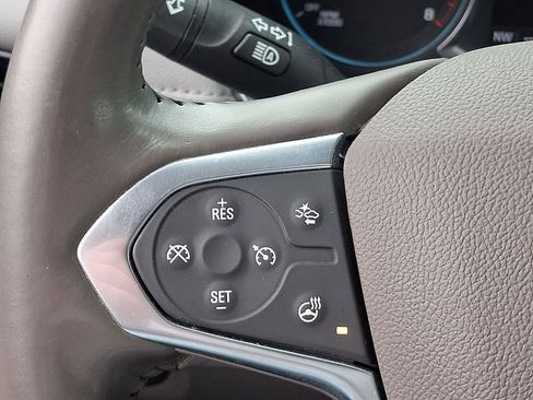 Used 2020 Chevrolet Traverse Premier AWD/4WD image 23