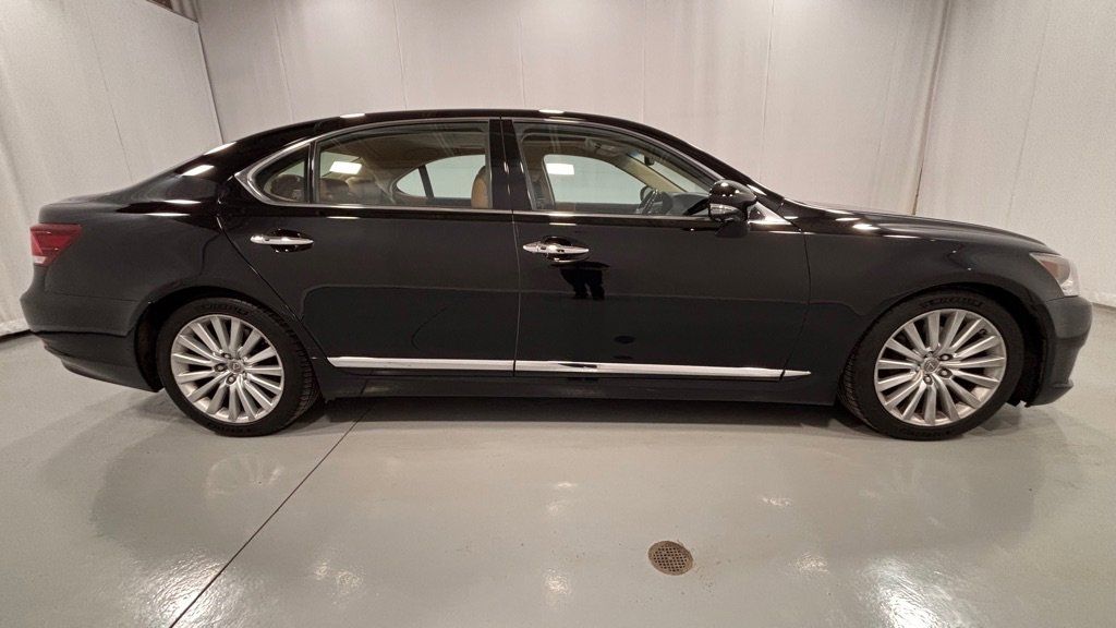 Used 2015 Lexus LS 460 L AWD/4WD image 4