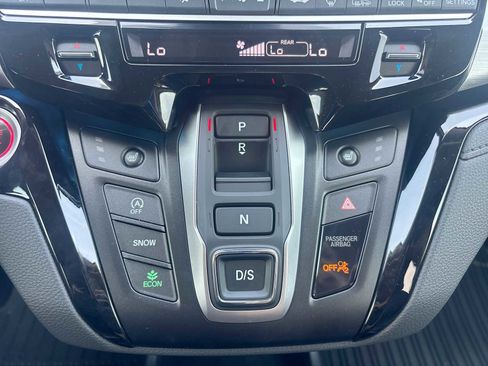 New 2026 Honda Odyssey Touring image 21
