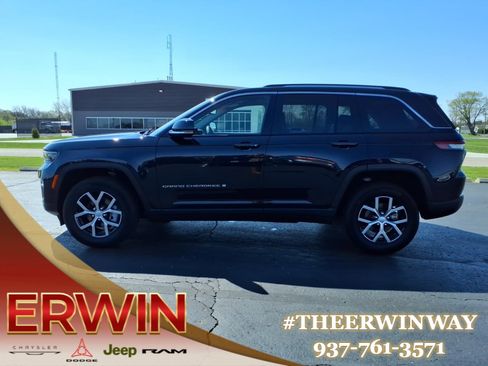 Used 2023 Jeep Grand Cherokee Limited w/ Trailer Tow Package image 4