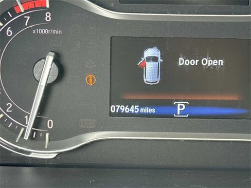 Used 2018 Honda Pilot LX image 27