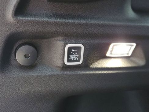 New 2025 Jeep Grand Cherokee L Limited w/ Black Appearance Package image 7