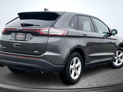 Used 2015 Ford Edge SE image 2