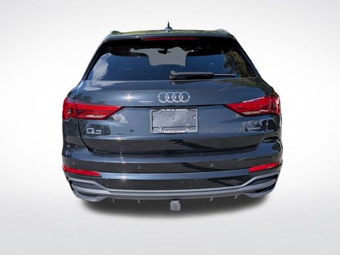 Used 2023 Audi Q3 2.0T Premium Plus w/ Premium Plus Package AWD/4WD image 5
