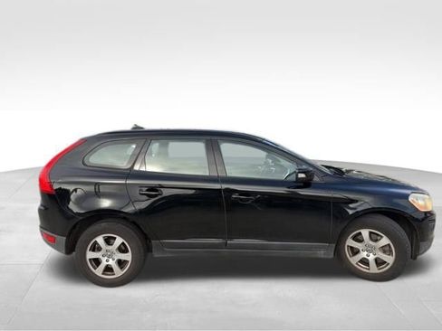 Used 2010 Volvo XC60 3.2 image 4