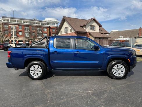 Used 2022 Nissan Frontier SV image 8