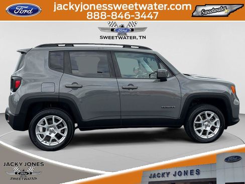 Used 2021 Jeep Renegade Latitude AWD/4WD image 7