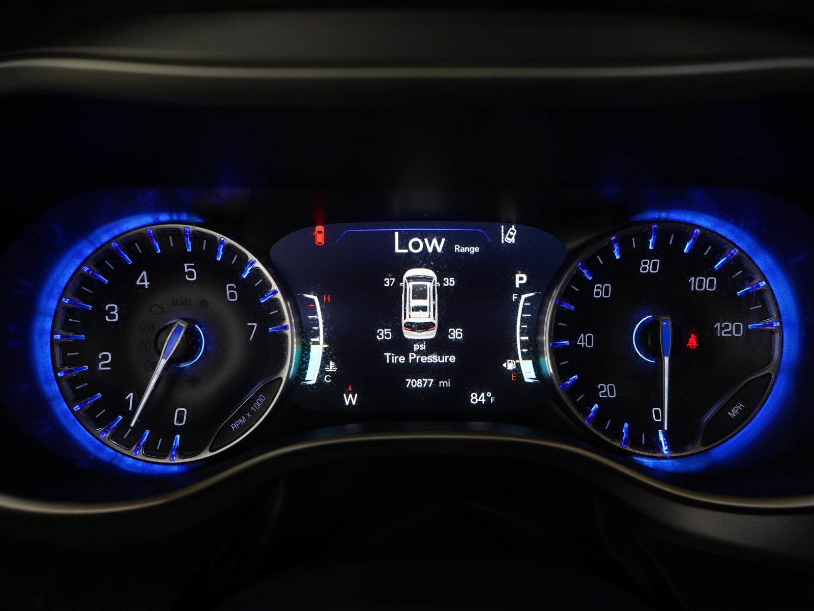 Used 2023 Chrysler Pacifica Touring-L FWD image 20