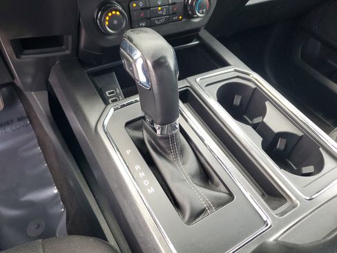 Used 2020 Ford F150 XLT w/ Equipment Group 302A Luxury image 23