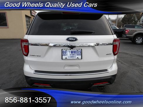 Used 2019 Ford Explorer Limited w/ Ford Safe & Smart Package image 6