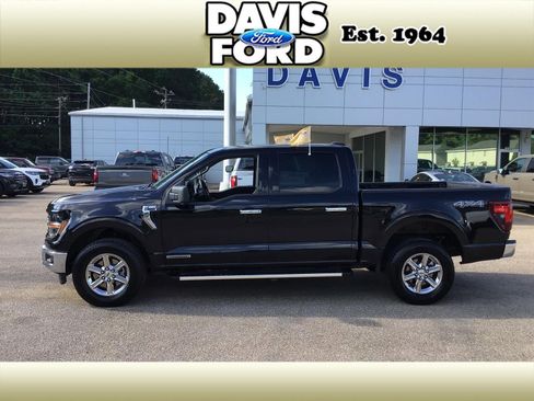 Certified 2024 Ford F150 XLT w/ Mobile Office Package AWD/4WD image 4