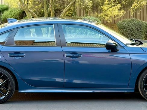 Used 2025 Honda Civic FWD Hybrid Sedan image 4