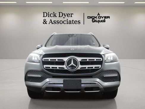 Used 2023 Mercedes-Benz GLS 450 4MATIC image 4