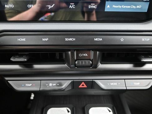 New 2027 Kia Telluride X-Line SX Prestige AWD/4WD image 23