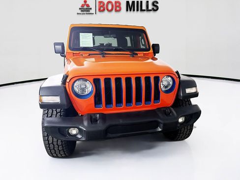 Used 2018 Jeep Wrangler Unlimited Sport AWD/4WD image 8