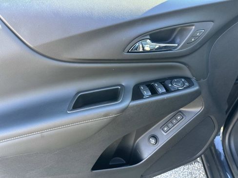 Certified 2022 Chevrolet Equinox Premier w/ LPO, Floor Liner Package image 16