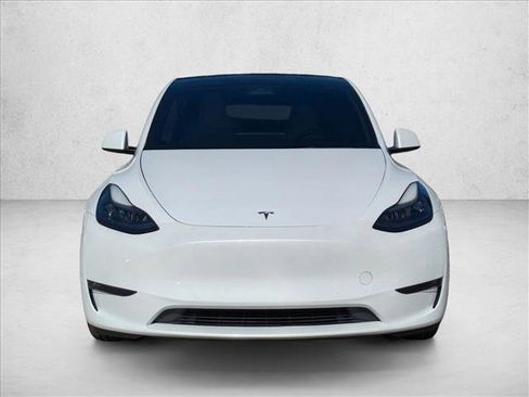 Used 2022 Tesla Model Y Performance image 2