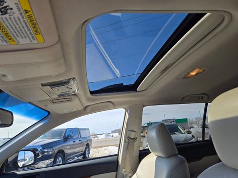 Used 2013 Subaru Outback 2.5i Limited w/ Moonroof Pkg image 12
