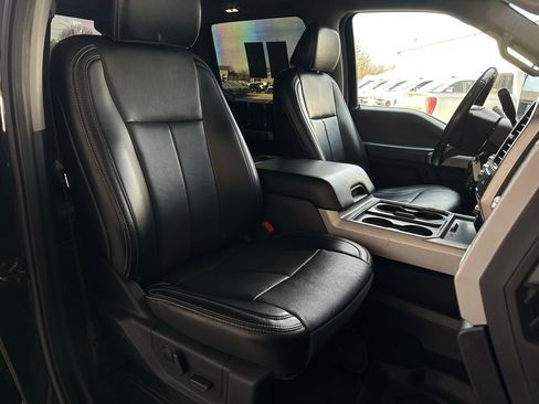 Used 2021 Ford F250 Lariat w/ Chrome Package image 14