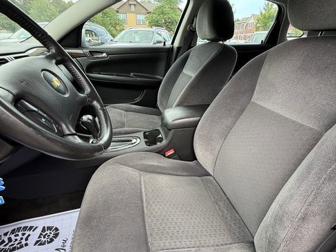 Used 2014 Chevrolet Impala LT image 15