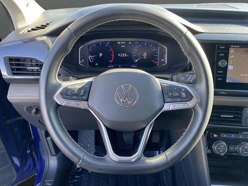 Certified 2022 Volkswagen Taos SEL image 16