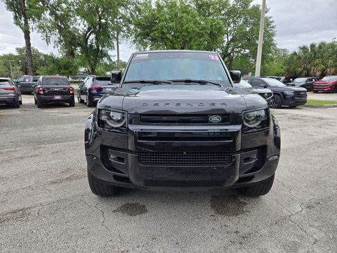 Used 2022 Land Rover Defender 110 V8 AWD/4WD image 6