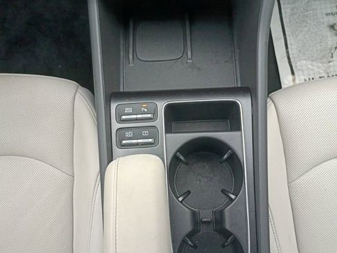 Used 2024 Hyundai Sonata Limited image 37