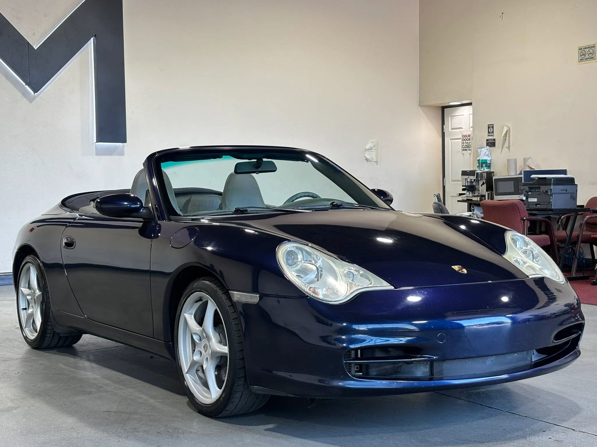 Used 2003 Porsche 911 Cabriolet image 4
