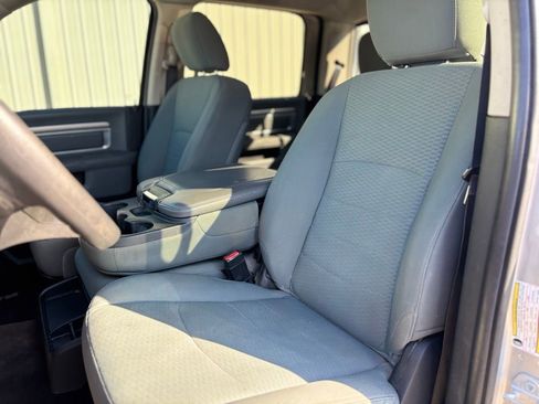 Used 2016 RAM 2500 SLT image 10