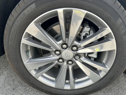 Used 2022 Cadillac XT6 Premium Luxury w/ Platinum Package AWD/4WD image 15
