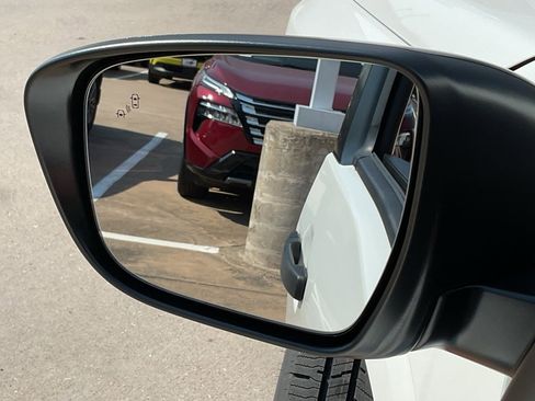 New 2026 Nissan Frontier S image 10