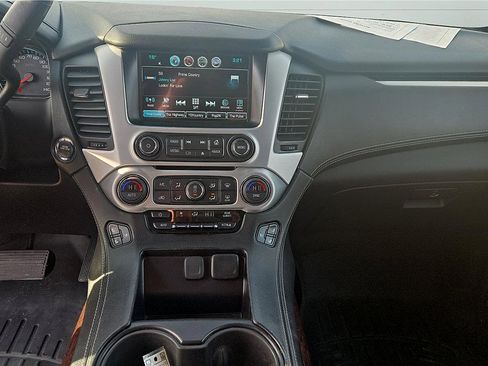 Used 2019 GMC Yukon SLT AWD/4WD image 17