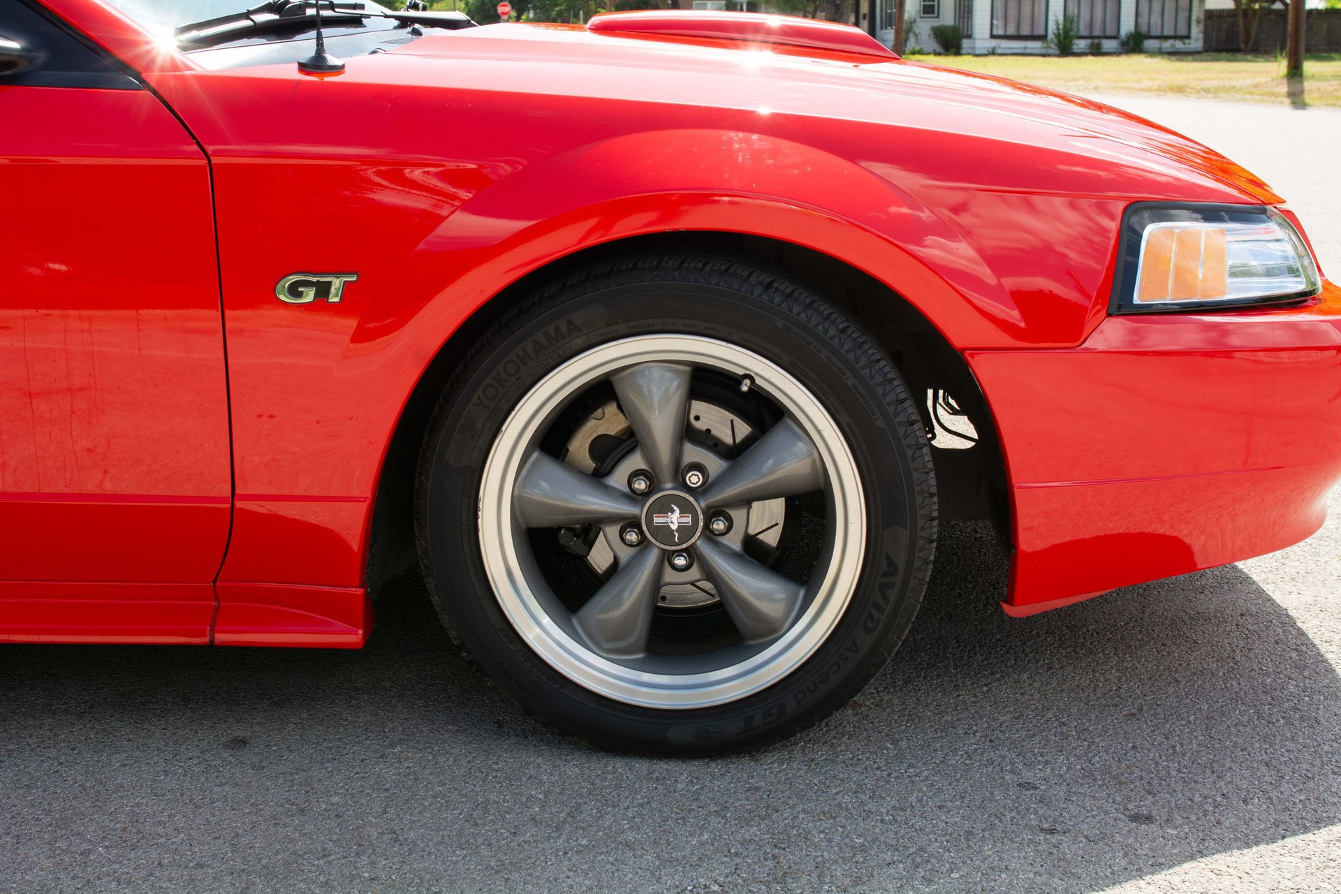 Used 2001 Ford Mustang GT RWD image 16