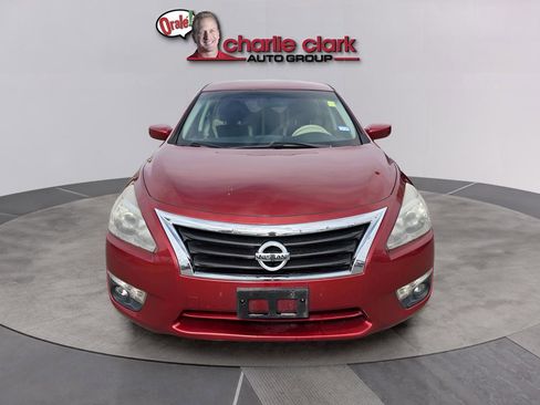 Used 2015 Nissan Altima 2.5 SV FWD image 9