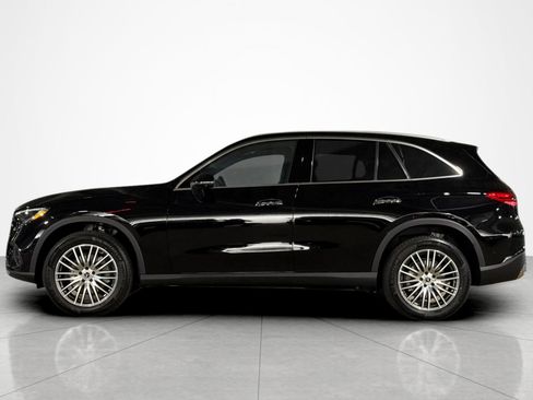 New 2027 Mercedes-Benz GLC 300 image 2
