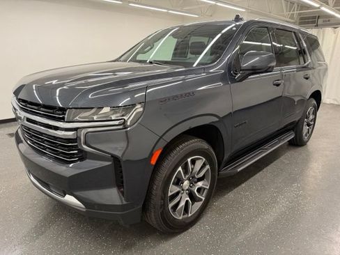 Used 2022 Chevrolet Tahoe LT w/ Luxury Package AWD/4WD image 5