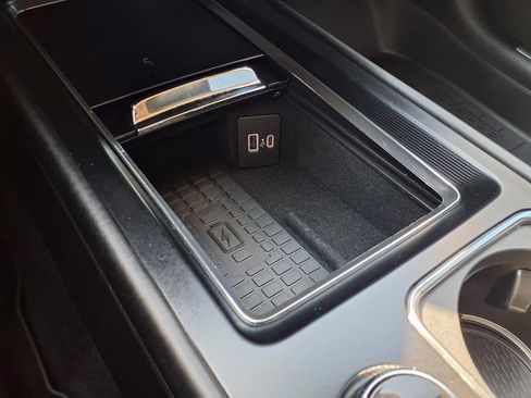 Used 2024 Lincoln Corsair FWD w/ Equipment Group 101A image 13