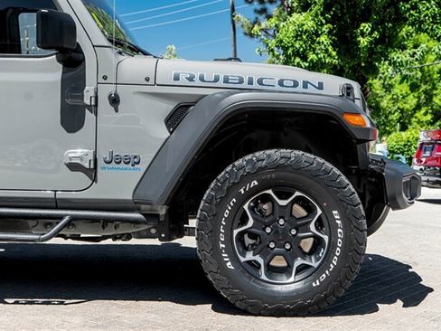 Used 2023 Jeep Wrangler Unlimited Rubicon 4xe w/ Cold Weather Group AWD/4WD image 12