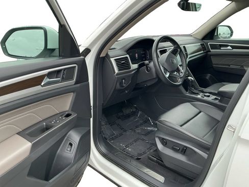 Used 2023 Volkswagen Atlas SE w/ Panoramic Sunroof Package AWD/4WD image 24