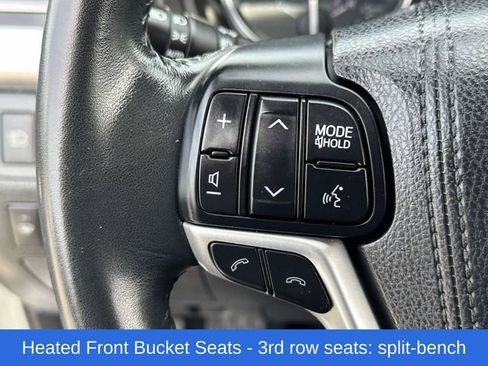 Used 2017 Toyota Highlander AWD V6 image 8