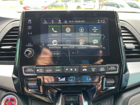 Used 2018 Honda Odyssey EX-L image 31