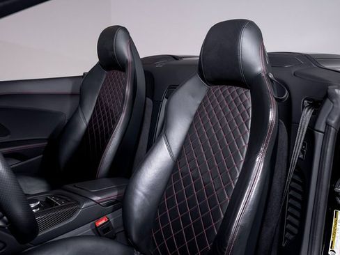 Used 2023 Audi R8 V10 performance image 15