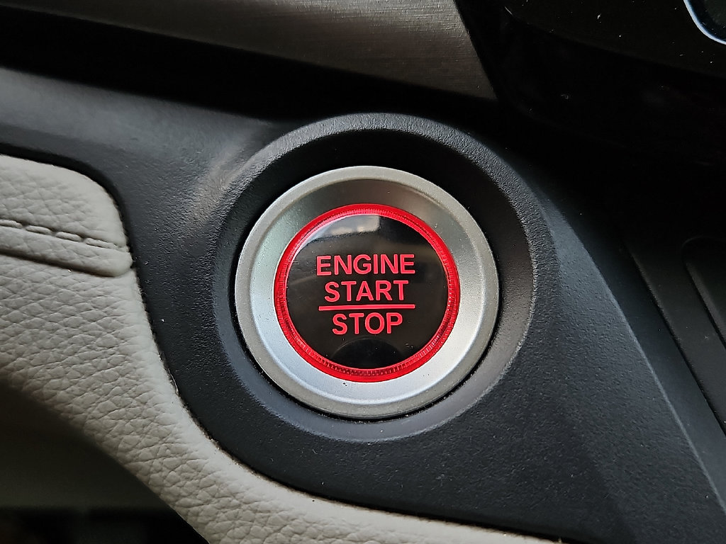 Used 2025 Honda Odyssey EX-L image 24