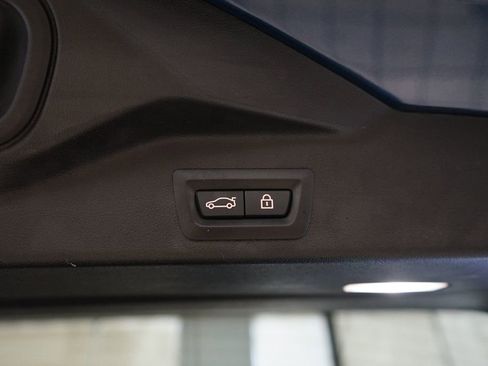 Used 2021 BMW X5 xDrive40i w/ Convenience Package image 59