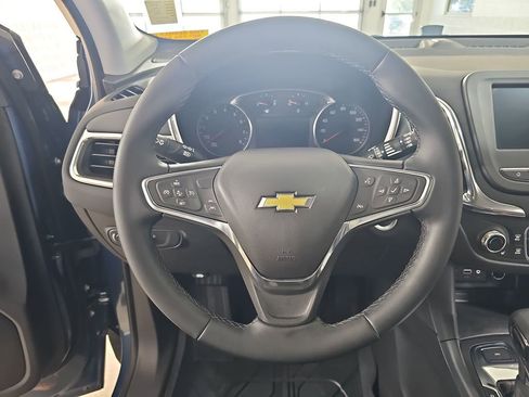 Used 2024 Chevrolet Equinox LT AWD/4WD image 23
