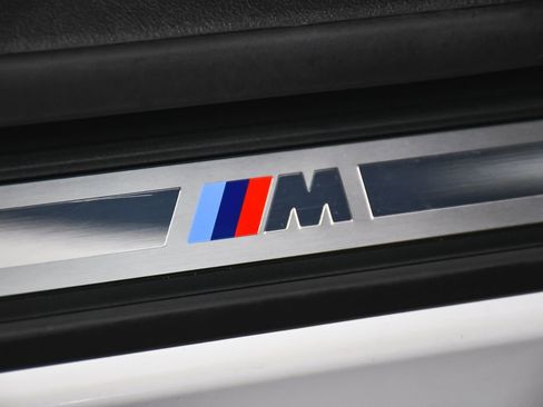 Used 2021 BMW 430i Convertible w/ M Sport Package RWD image 13